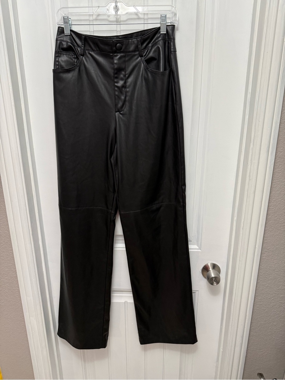 Zara Black Vegan Leather Full Length Straight Leg Pants Medium (33-1)